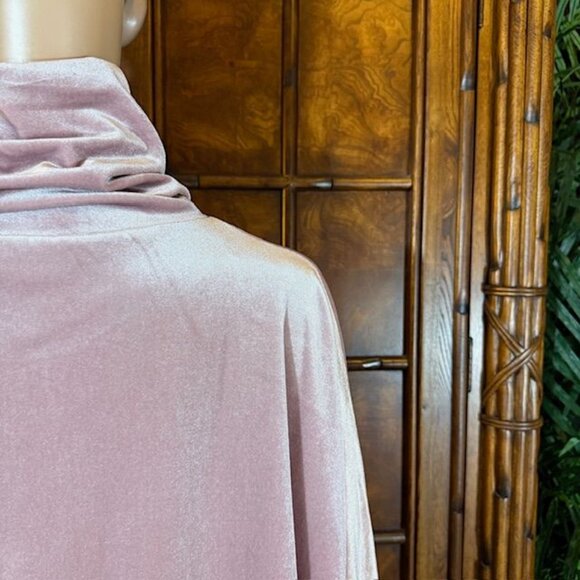 WynneLayers Wood Rose Stretch Velvet Side Slit Turtleneck Top - Picture 11 of 14